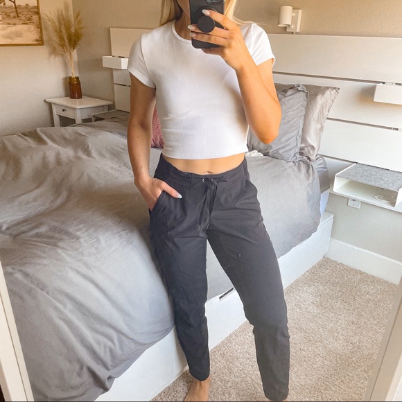 Athleta Pants - Athleta Black Joggers